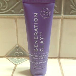 Generation Clay brightening purple clay mask